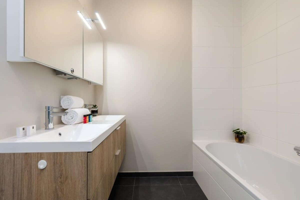 Huswell - Lovely With Terrace And Sea View Appartement *