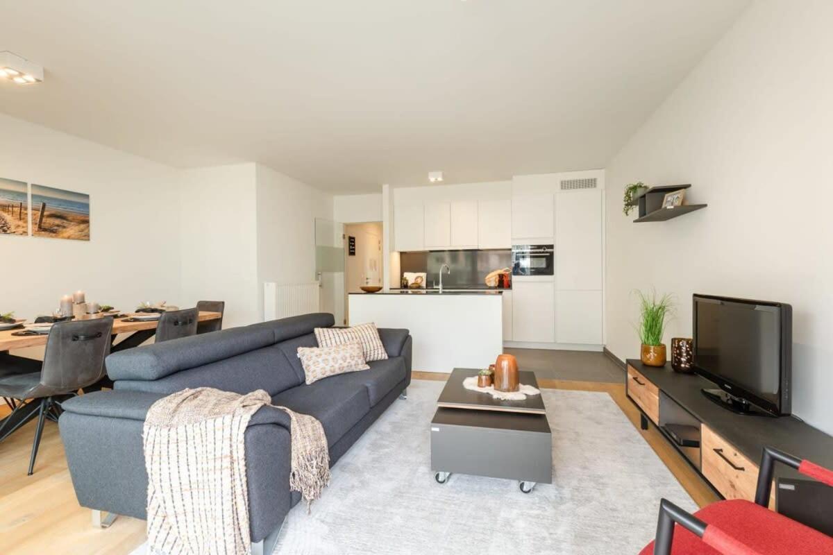 Huswell - Lovely With Terrace And Sea View Apartmán *
